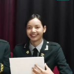 [드루와] 리사 앞머리없애고 흑발&amp;<b>노메이크업</b>