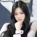손나은  <b>쯔위</b>  설현 닮았다는 신인 여돌