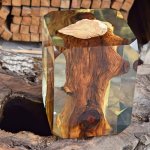 에폭시수지 안의 <b>통나무</b>