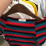 이 티에 뭐입어야돼???ㅈㅂ ㅠㅠㅠㅠ