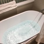 와싯바 나 방금 <b>목욕</b>하다 뒤질뻔