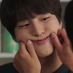 [댓글부탁해] 막 굿즈사고팔고 해봤던 애들와봐ㅠ