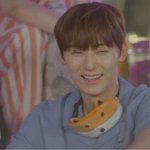 [드루와] 야 대박 나 황민현 싸인 ㅠㅠ