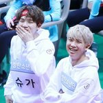 [EXO] 지금부터 안ㄷㅊ면 니얼굴 랩<b>몬</b>이다