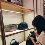 오늘 노원 롯백 갔는데 명품들 다 세일하네요