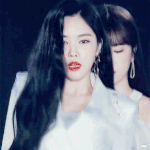 손나은 공항패션 봤어?