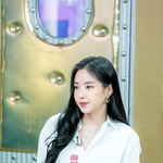 유행어 따라가는 아이돌 곡명