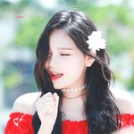 요즘 <b>엄지</b> 비주얼