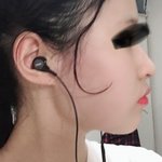 아니 ㅅㅂ 나 턱 대체 왜 이렇게 생겨먹음?????