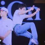 [EXO] 민석이 몸무게 몇이냐
