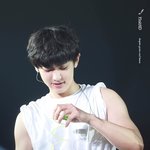 [EXO] 차뇨 진짜 <b>대형</b>견이야ㅠㅠㅠ