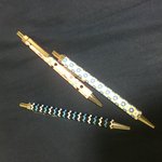 이거 볼펜으로 보임 <b>샤프</b>로 보임