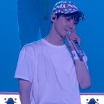 [EXO] 한국콘 윤희 준면이 직캠 보는데 <b>개</b>잘생김