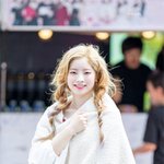 부탁하면 다 들어줄 것 같은 <b>여</b><b>돌</b>