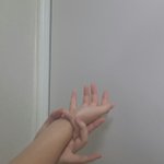 [드루와] 니들 팔목에 검지 <b>엄지</b> 닿는 거 됨?