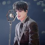 <b>마이크</b> 날린 엑소 카이