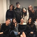 [드루와] 손나은 배우 <b>사이</b>에서도 안꿀림;;