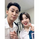 나 신과함께 배우들한테 할 질문 봐주라