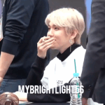 [EXO] 팬싸에서 동창만난거 <b>생각난다</b>