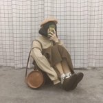 [드루와] 이 <b>옷들</b> 어디건지 알아?