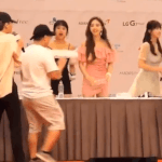 트와이스가 팬이 입고 온 옷보고 웃음터진 이유