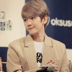 [EXO] 이거 백현이 진짜 큐티<b>프리티</b>뽀짝앙글아니냐