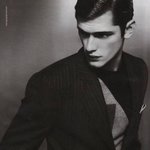 시몬스 침대광고 남자모델 션<b>오프리</b>야