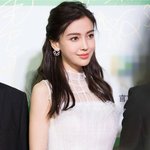 대륙 여신 안젤라 베이비