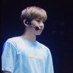 [강다니엘] 흰티 입은 강다니엘 깔끔