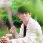 지나치게 행복한 <b>옹성우</b>