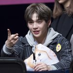 [강다니엘] 가위바위보!