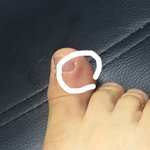[댓글부탁해] 손톱이나 <b>발톱</b> 옆살 뜯겨나가서