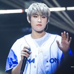 [박우진] <b>은발</b>? 금발?