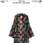 나혼자산다에서 화사 <b>로브</b> 사려고 하는데 컬러 골라주세요!