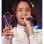 윤아성형 배꼽 턱 <b>이마</b> 코