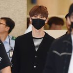 [황민현] 드디어 황민현 한국 왔다_기사짤❤