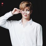 강다니엘이 광고하는 키싱하트 온라인 사전예약 모든제품 <b>sold</b> out