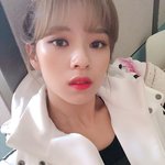 셀카 올리고 사라진 트와이스 <b>정연</b>