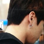 <b>정국</b> 여드름 짜먹고 10억 받는다<b>vs</b>걍 안하고 안받는다