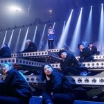 [EXO] 잉? <b>여자댄서</b>도 있었네?