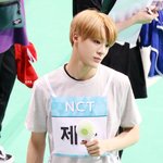 [NCT] 태용: 근육 <b>wow</b>....