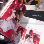 [강다니엘] 강다니엘 키싱하트 <b>룩북</b> 실사