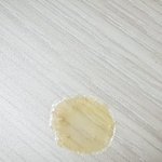 [댓글부탁해] 제 방에서 발견된 의문의 <b>액체</b>?가 있는데 이게 도대체...