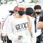 [강다니엘] 180824 강다니엘 <b>출국</b> 기사<b>사진</b>