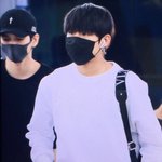 [박우진] 오늘 공항<b>패션</b> 넘 좋았음