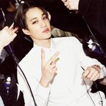 [EXO] <b>뷰티브랜드</b>가 종인이를 알아봤으니