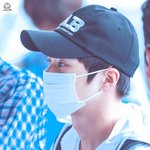 [시우민] 공항에서 자랑하는 시우민