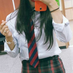 [댓글부탁해] 교복치마 통 줄여본사람 컴온..