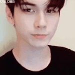 옹성우는 날이 갈수록 잘생겨지는듯