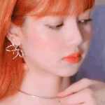 <b>눈코</b>입 다 크고 예쁜 여돌
